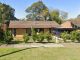 'r: 11 Links Drive Raymond Terrace'